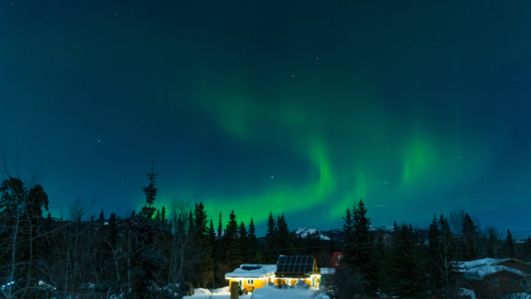 A Lesbian Friendly Getaway To The Yukon Lez See The World