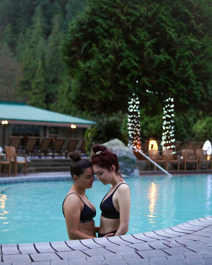 A Lesbian Friendly Getaway To Harrison Hot Springs Canada Lez See The World
